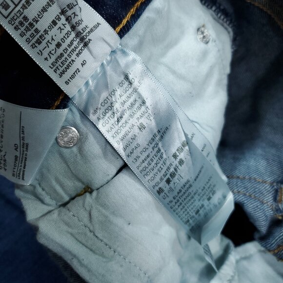 Levi's Ribcage Straight Ankle Stretch Jeans Dark Wash Blue Size 26x27 Ripped - Picture 6 of 9